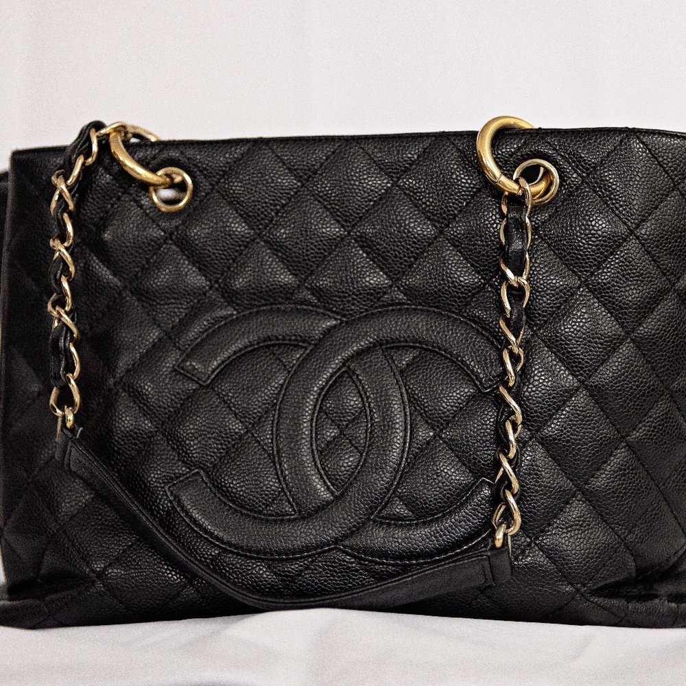CHANEL Caviar Quilted Grand Shopping Tote GST Black with Gold